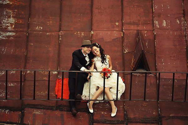 ФОТО-ВИДЕОсъемка свадеб в СПб. Приятные цены. deminvideo.ru&nbsp;Фото-видеосъемка в Петербурге. Deminvideo.ru : 