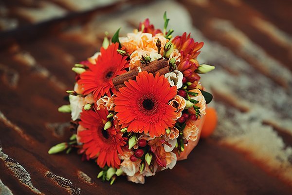 ФОТО-ВИДЕОсъемка свадеб в СПб. Приятные цены. deminvideo.ru&nbsp;Фото-видеосъемка в Петербурге. Deminvideo.ru : 