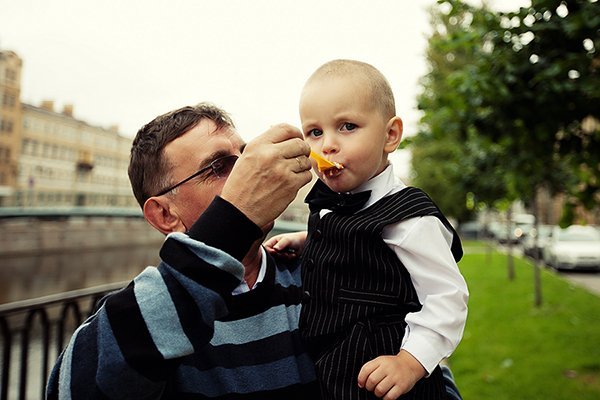 ФОТО-ВИДЕОсъемка свадеб в СПб. Приятные цены. deminvideo.ru&nbsp;Фото-видеосъемка в Петербурге. Deminvideo.ru : 