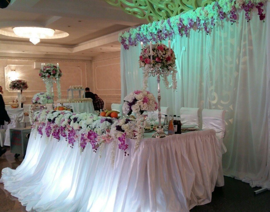 дизайн банкетных залов&nbsp;Violet wedding dekor : 