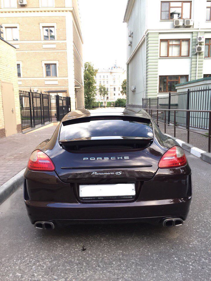 Porcshe panamera&nbsp;A&C company : 