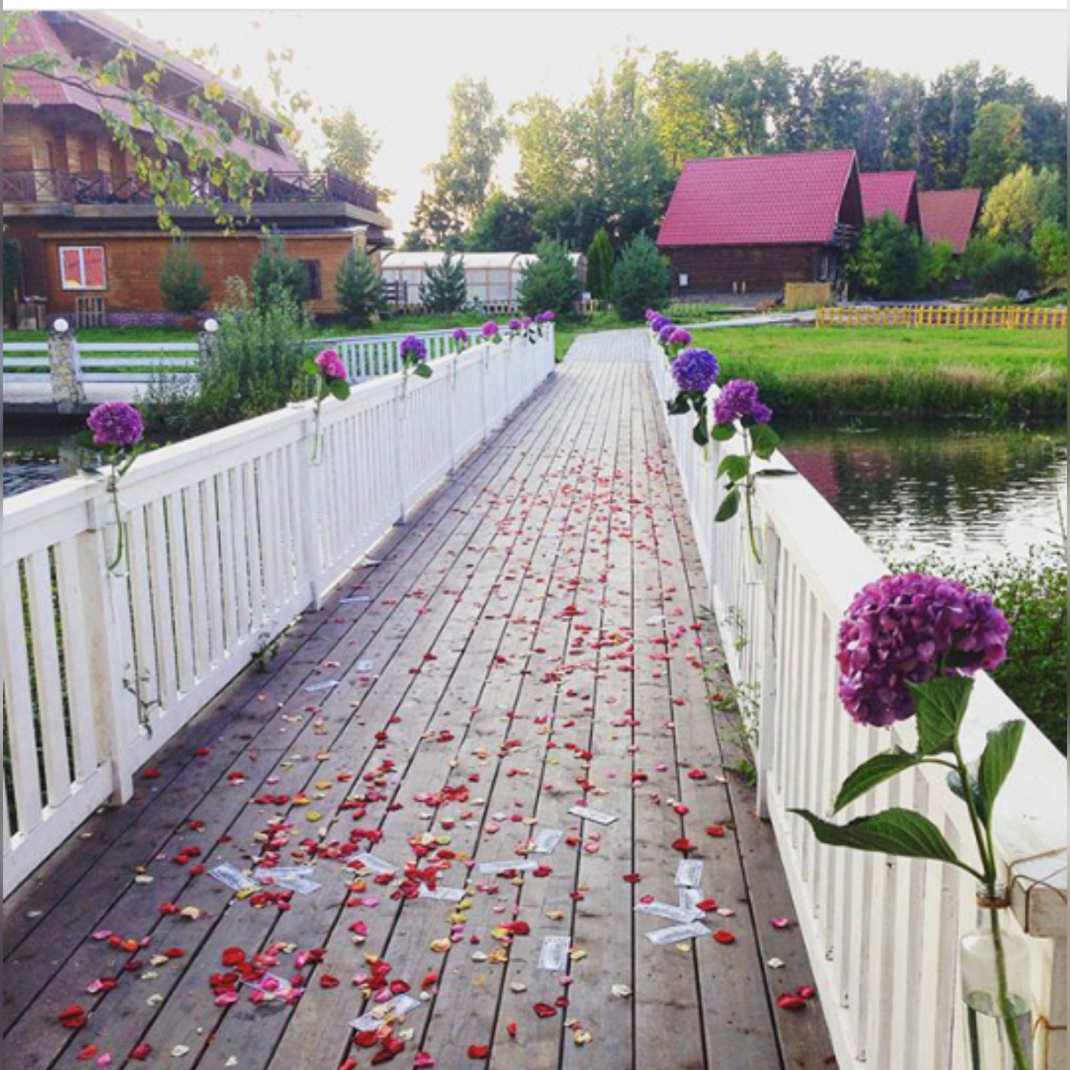 Ресторан На Воде&nbsp;Загородный клуб "Медвежьи Озера" : 