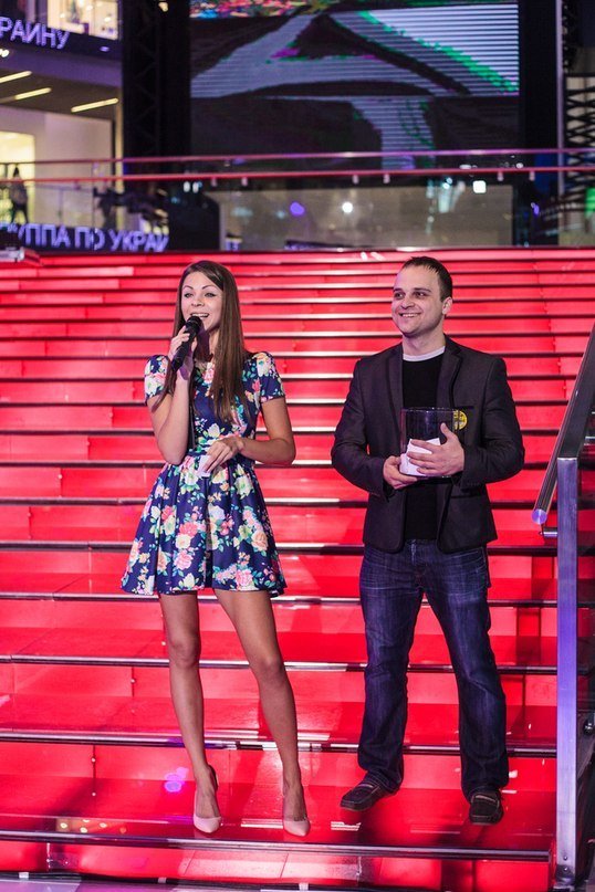 Ведущая Жанна Гагарина&nbsp;Ведущая Жанна Гагарина : 