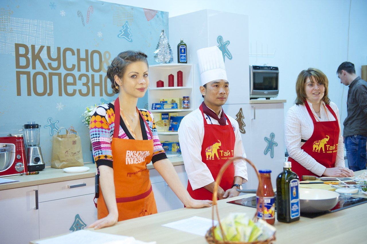 Ведущая Жанна Гагарина&nbsp;Ведущая Жанна Гагарина : 