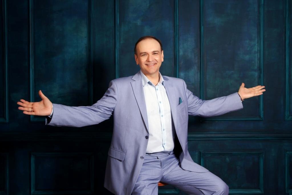 Давайте знакомиться!&nbsp;Вадим Кочергин - ведущий и вокалист  Свадьба, юбилей, корпоратив : 