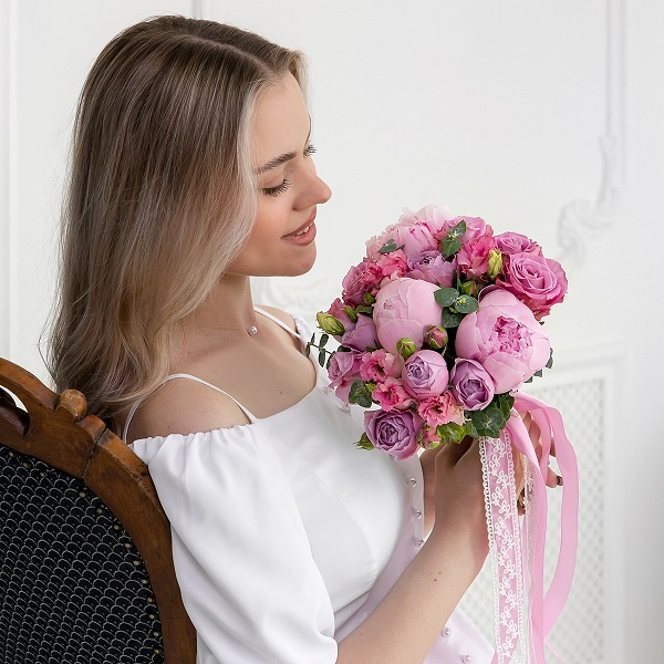 Каталог&nbsp;Amour, сеть цветочных салонов : 