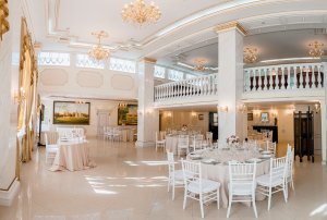 логотип Зал Торжеств в Усадьбе Голицыных